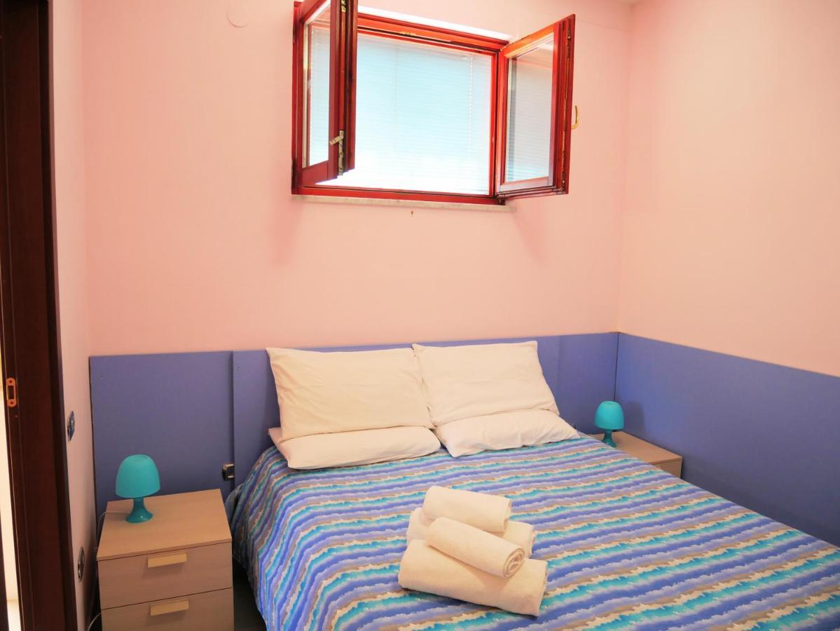 Olindo Apartment E Cristina Apartments 비코에쿠엔세 외부 사진