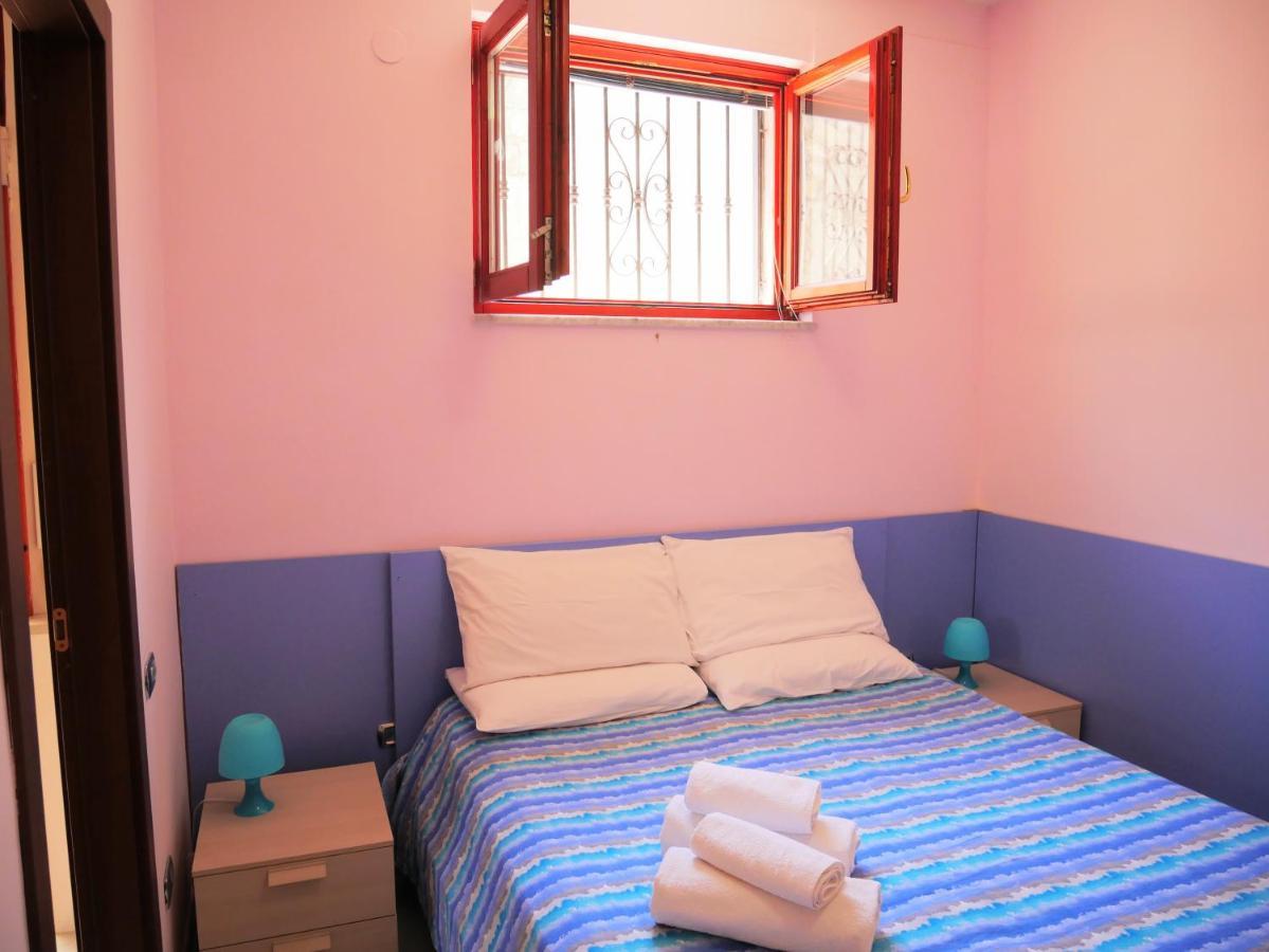 Olindo Apartment E Cristina Apartments 비코에쿠엔세 외부 사진