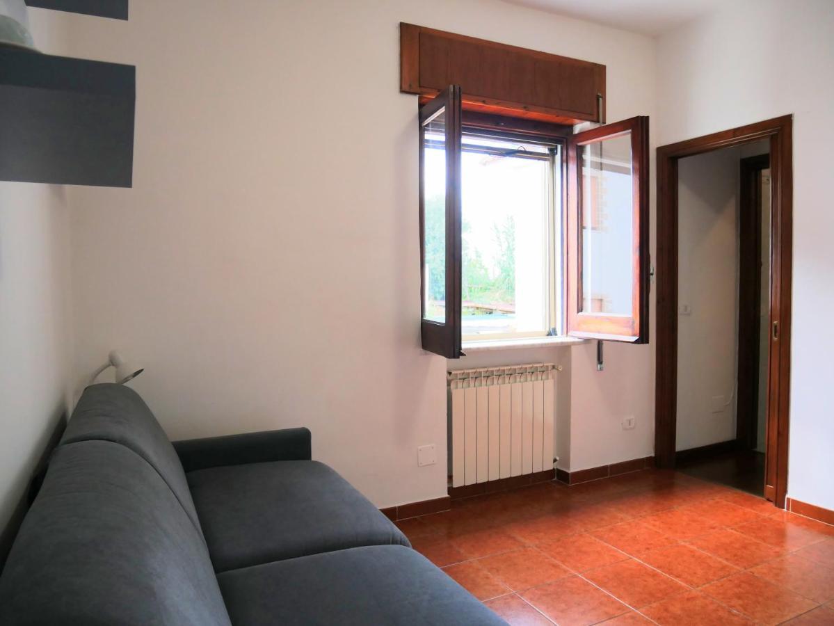Olindo Apartment E Cristina Apartments 비코에쿠엔세 외부 사진