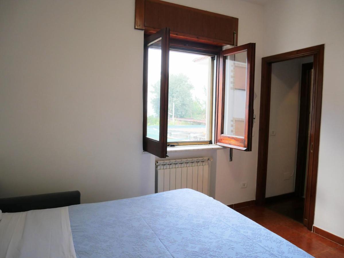 Olindo Apartment E Cristina Apartments 비코에쿠엔세 외부 사진
